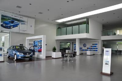 買(mǎi)車(chē)去4S店和二級(jí)代理經(jīng)銷(xiāo)商,哪個(gè)更劃算?后悔不早點(diǎn)知道