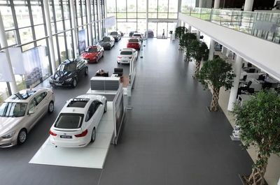 特斯拉回歸傳統(tǒng)汽車(chē)商圈,4S店模式真的會(huì)被取代嗎?