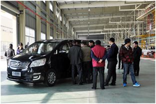 九龍汽車2014年度經銷商大會成功召開