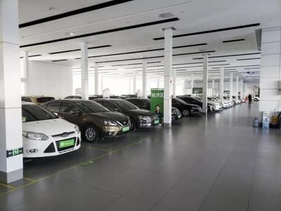 選二手車電子商務或是傳統(tǒng)式貿易市場?官方網(wǎng)認證二手車:你們聊我先離開了